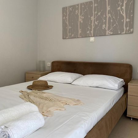 Bright And Cozy Apartment Near The City Center Закинтос Екстериор снимка