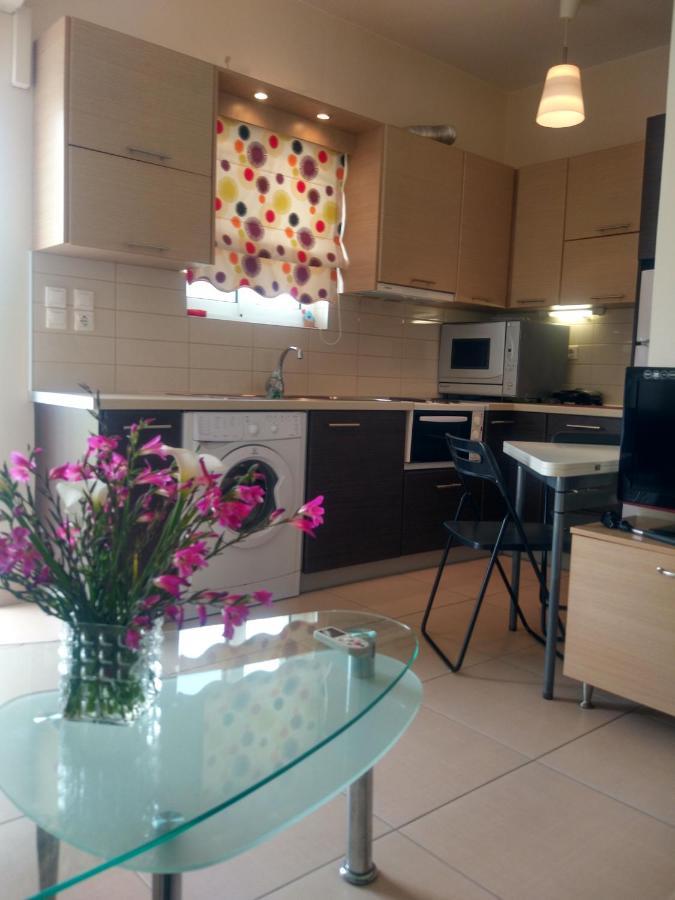 Bright And Cozy Apartment Near The City Center Закинтос Екстериор снимка
